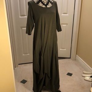 🍃Verandah Bohemian Varied hem, pockets, crew neck, 3/4 sleeved green Maxi dress